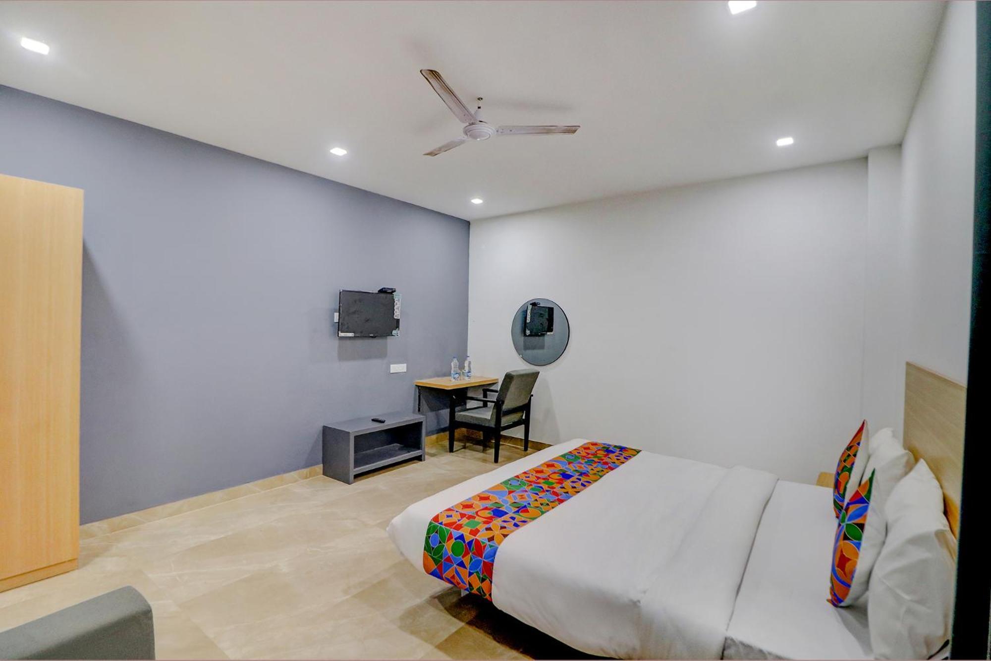 Fabhotel Premium Kashi Varanasi Exterior foto